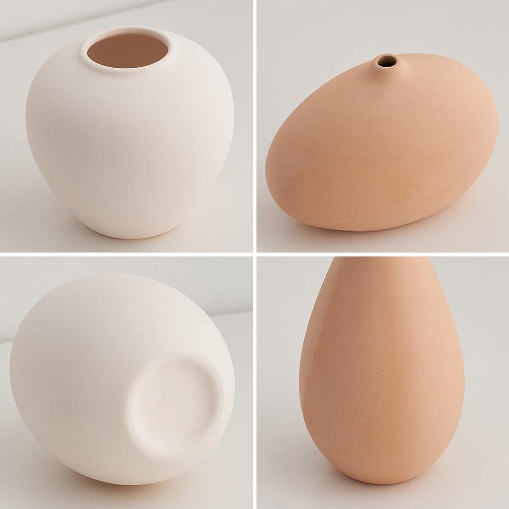 Vasi in ceramica in tonalità neutre